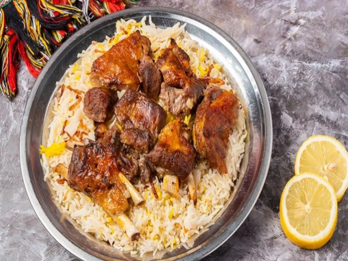 لحم محمر مع الأرز