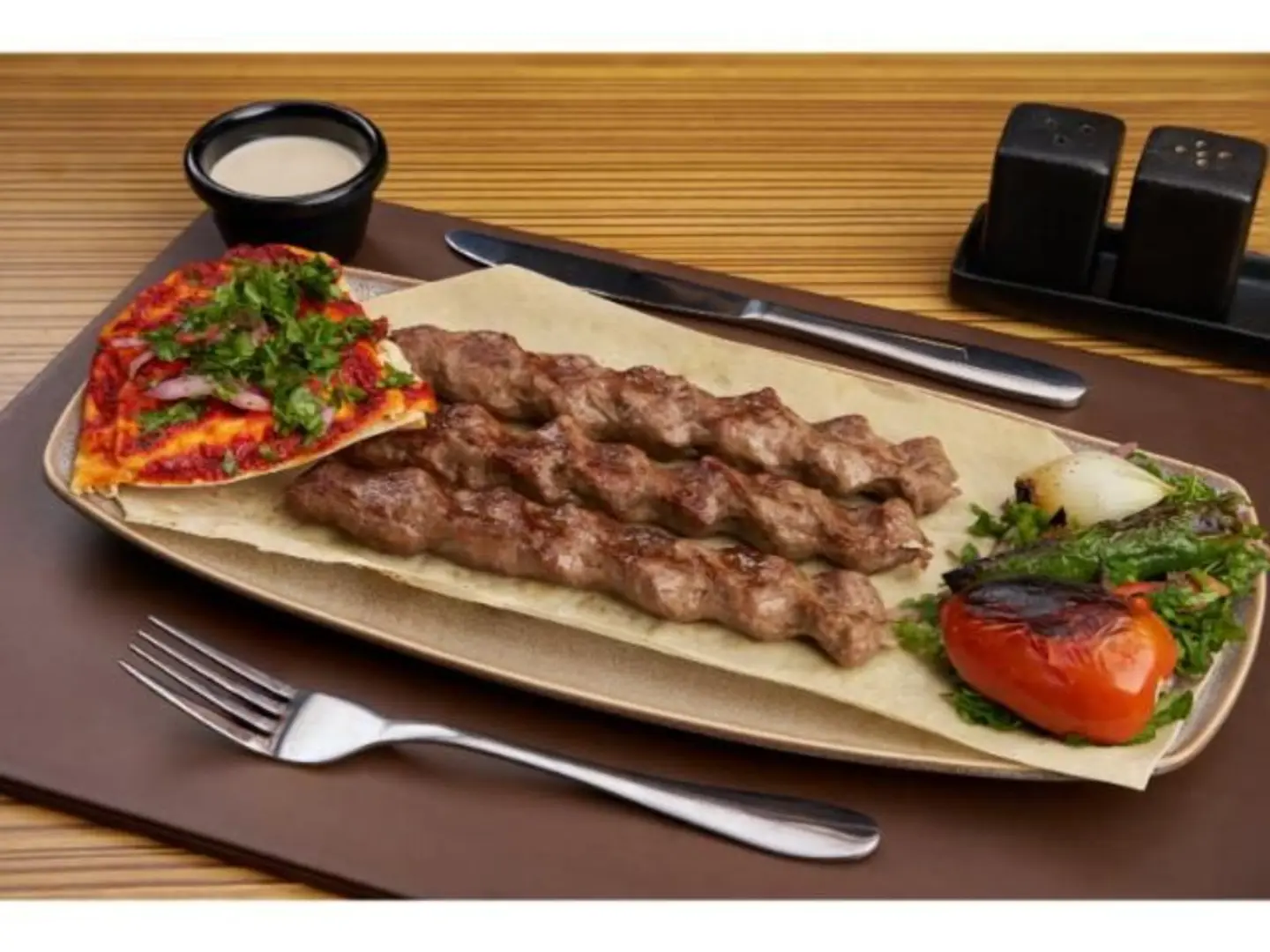 كباب حلبي 3 اسياخ