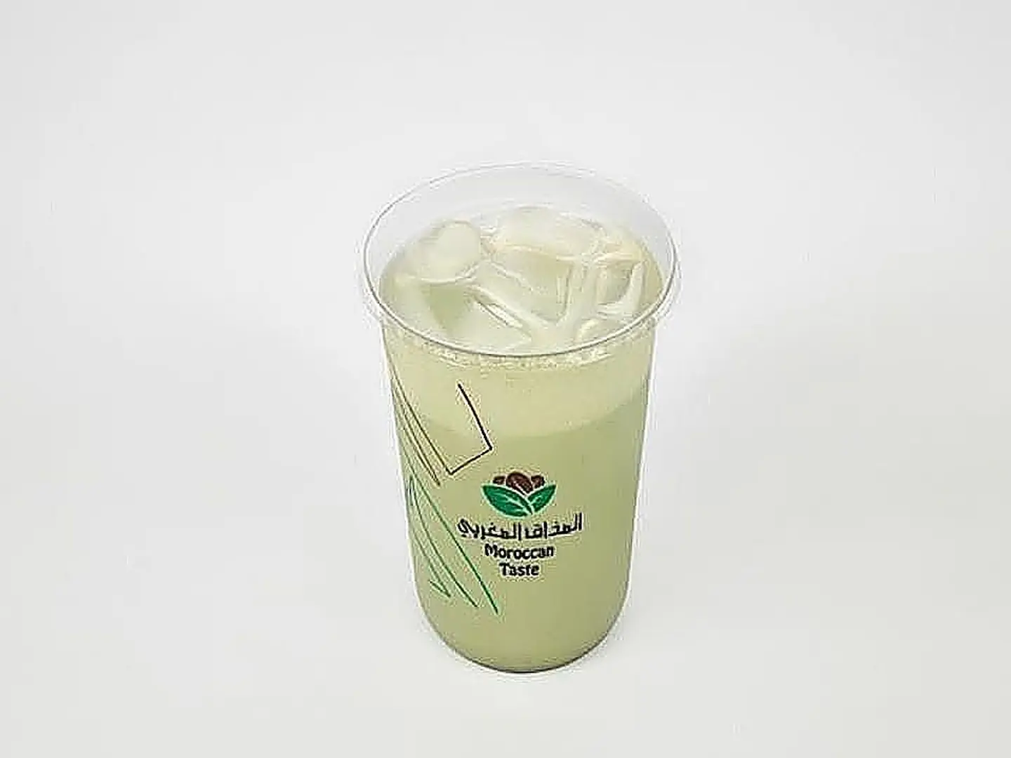 لاتيه ماتشا مثلج