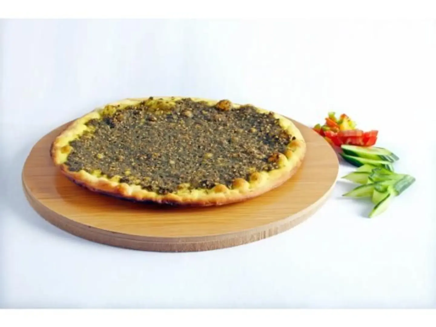 منقوشة لبنه وزعتر