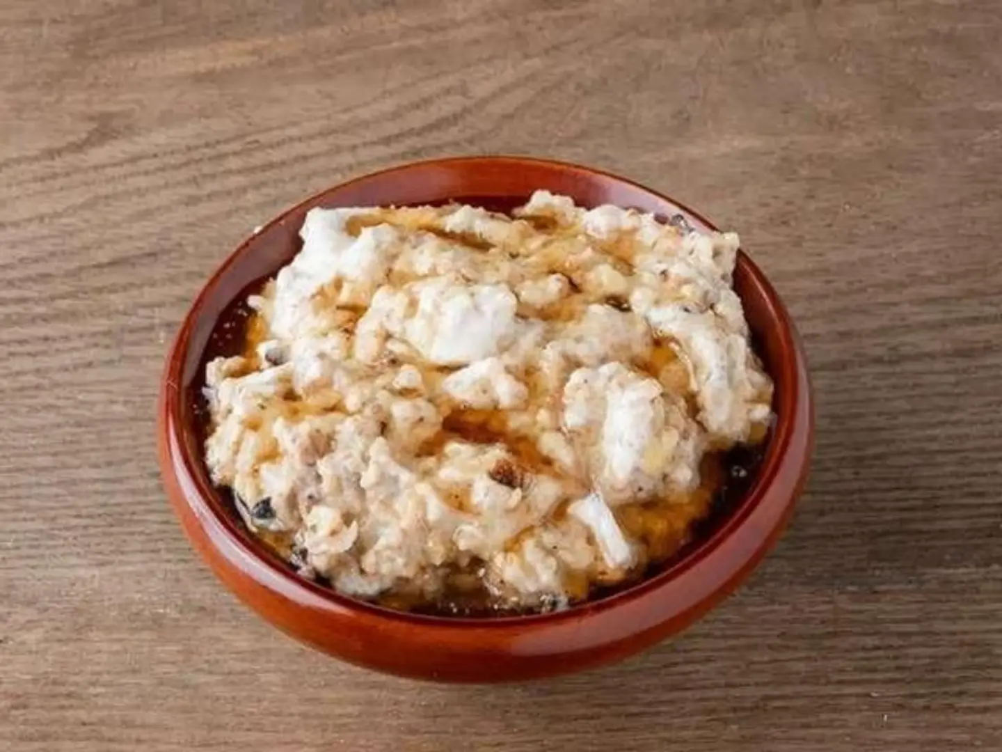 معصوب القشطة بالتمر