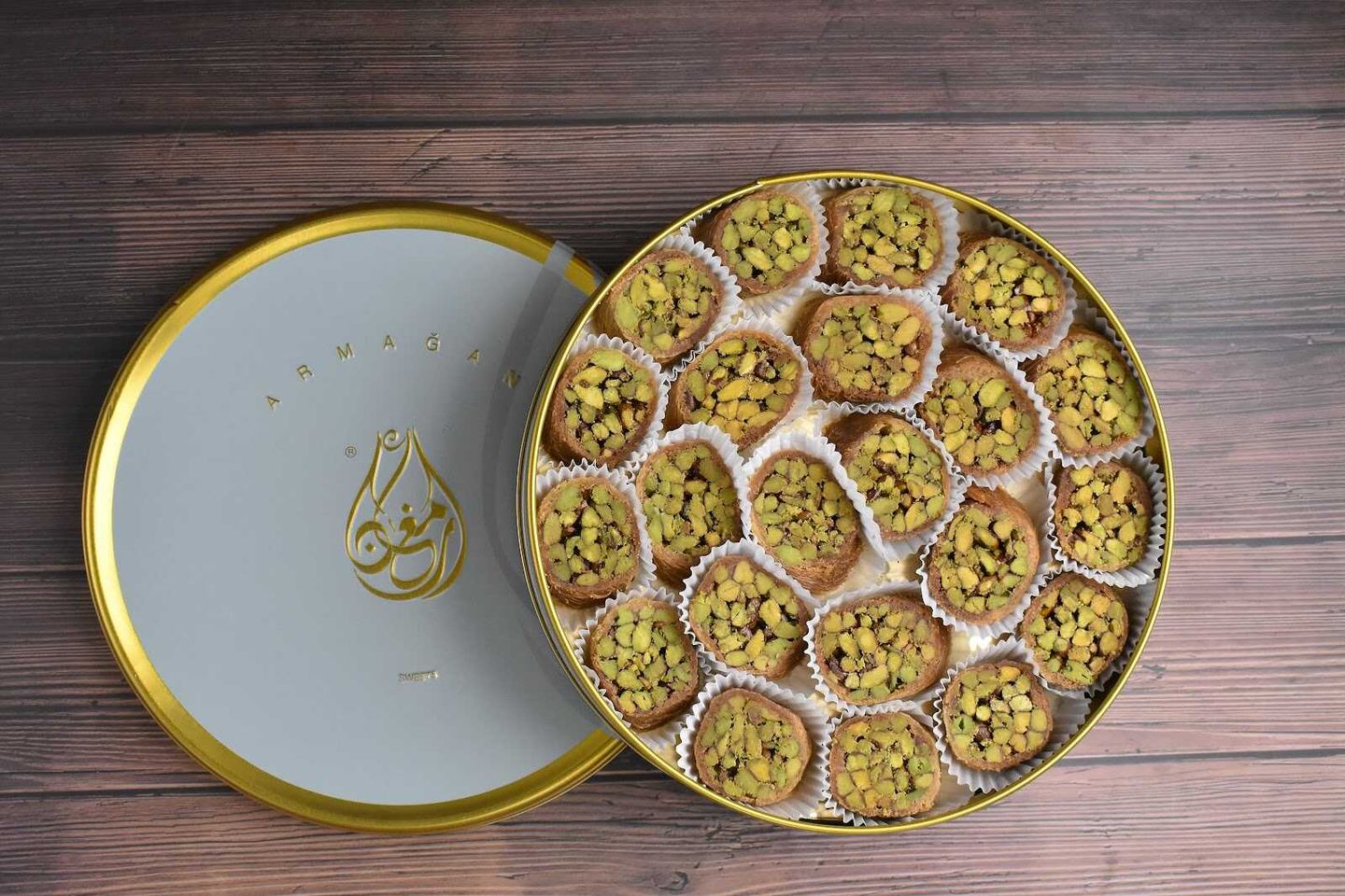 A Box Of Pistachio Mabroma