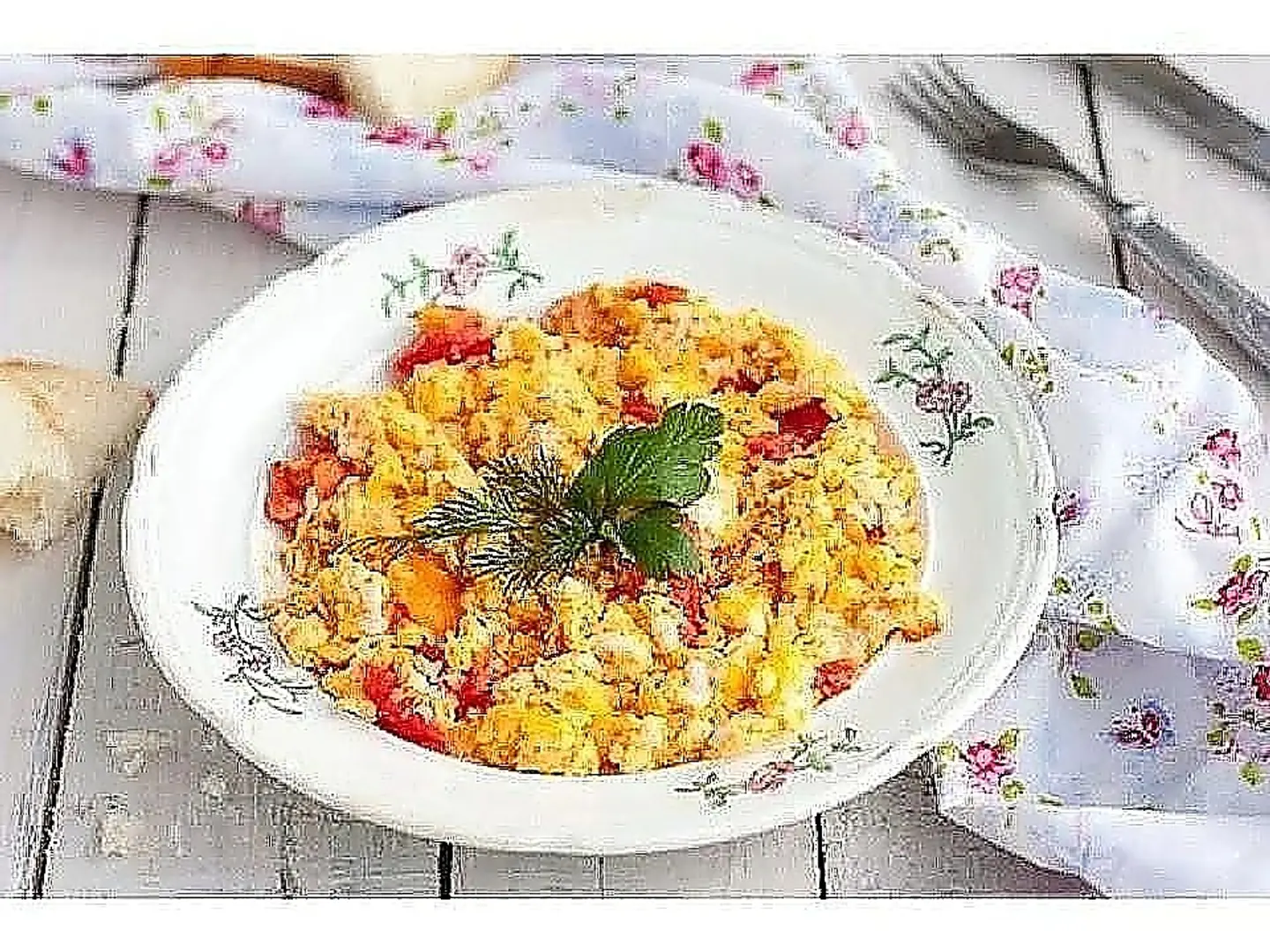 Shakshouka Plate With Cheese