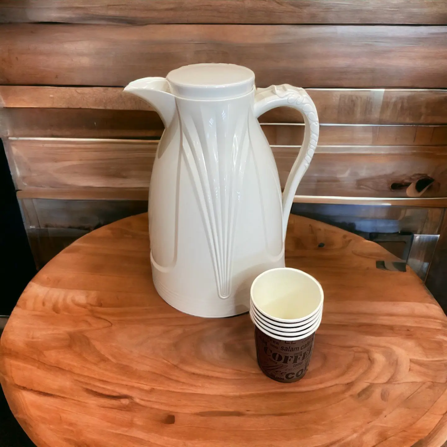 ثلاجة قهوة جديدة مع التعبئة