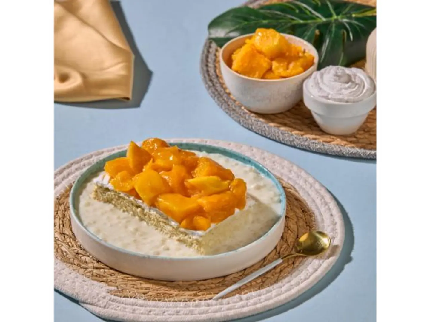 قشطوطة أرز بحليب مانجاوي
