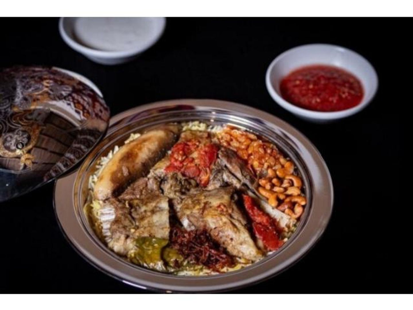 Local Meat Buried In The Sand Sahwa Style