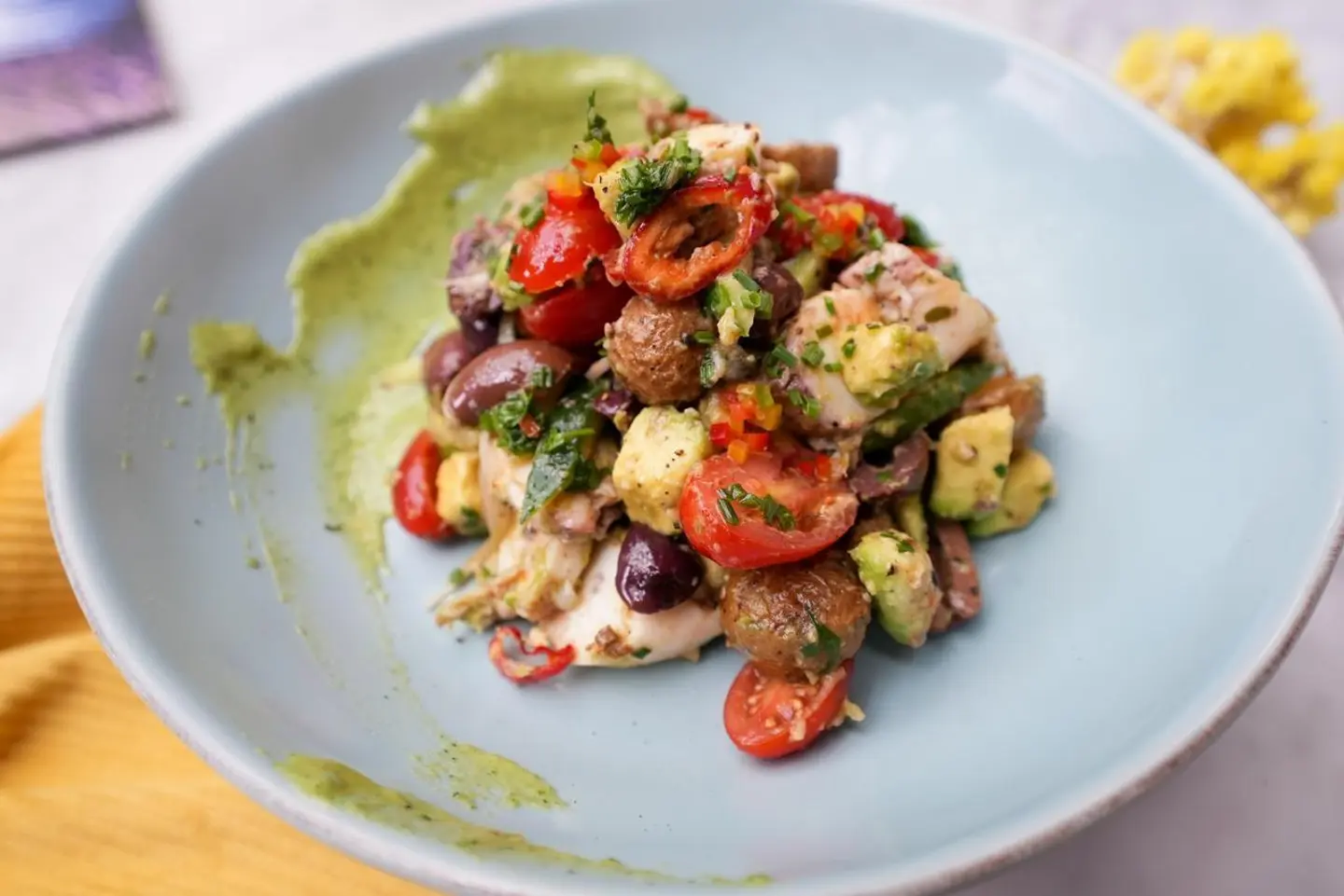 سلطة الأخطبوط المشوي