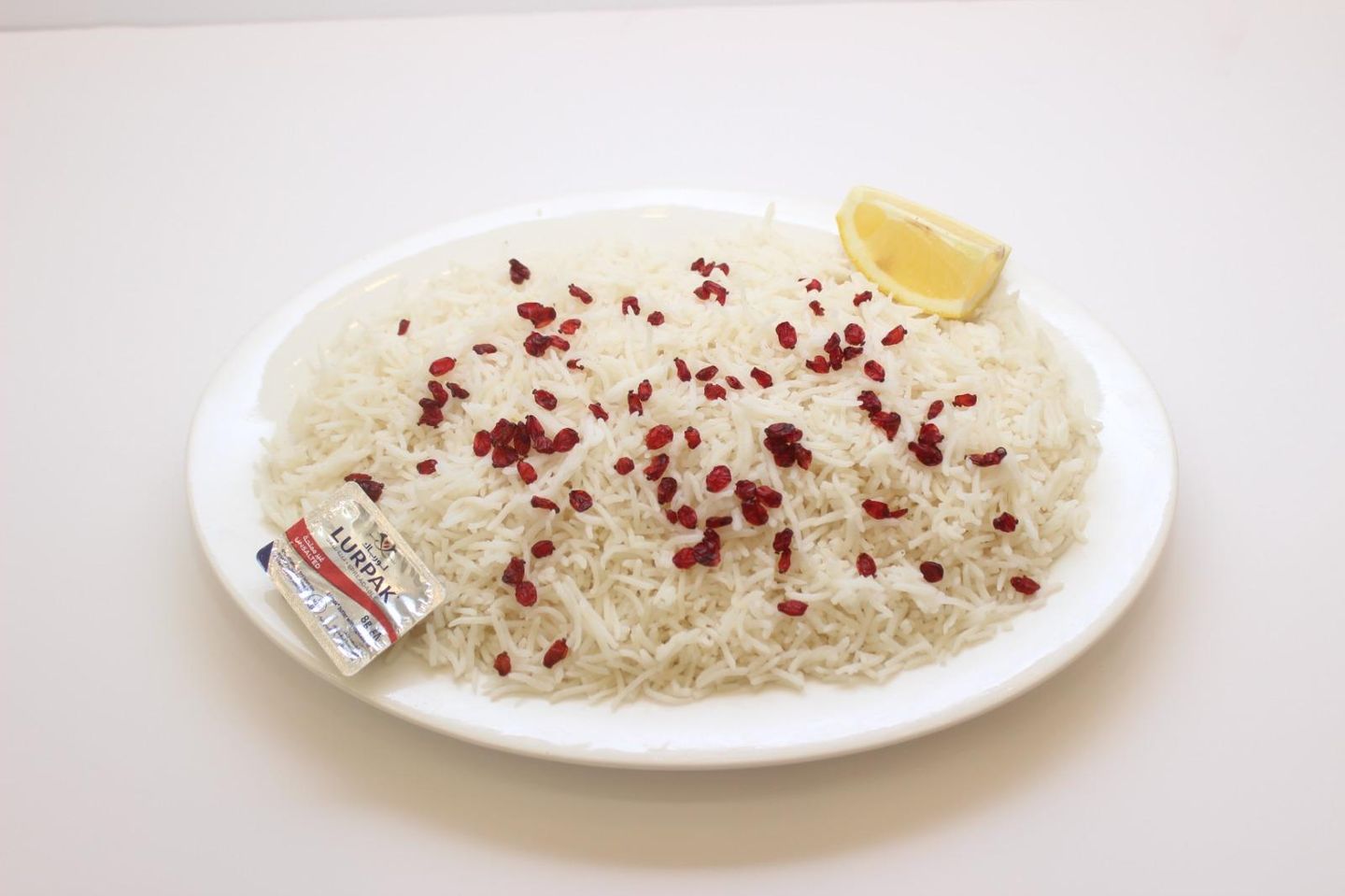 أرز ابيض مع الزريشك