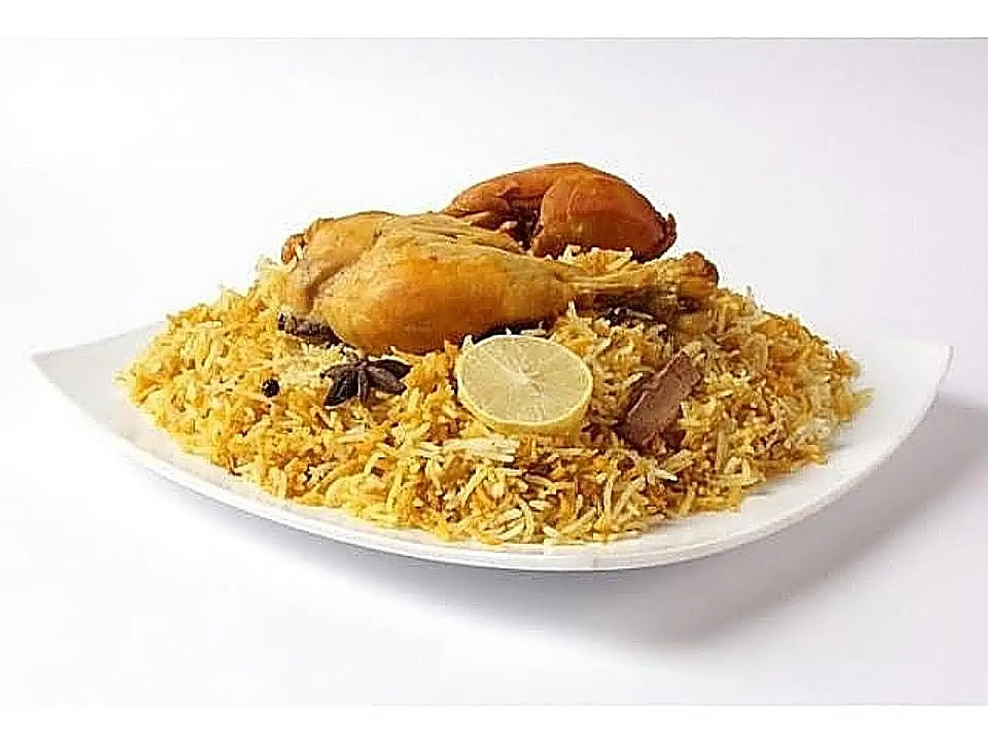 نص دجاج مدفون مع الرز