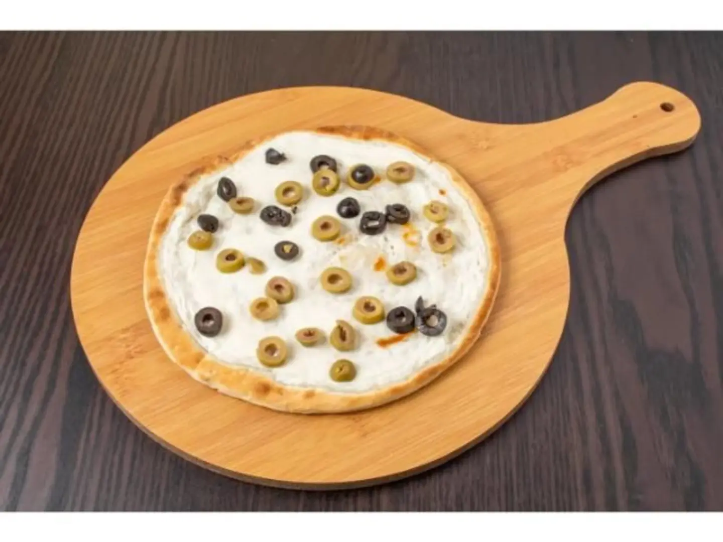 مناقيش لبنة بالزيتون