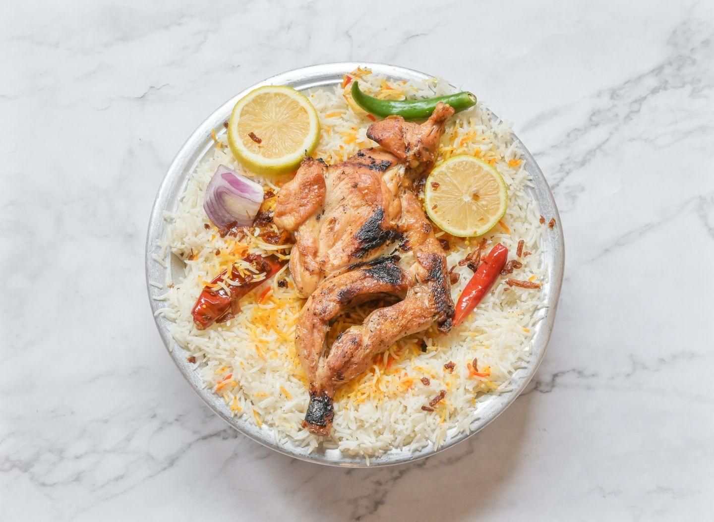 نص دجاج مظبي مع رز