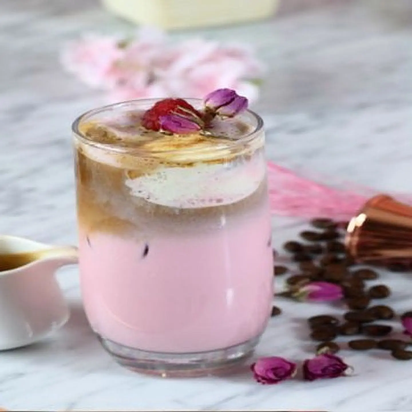 ايس روز لاتيه