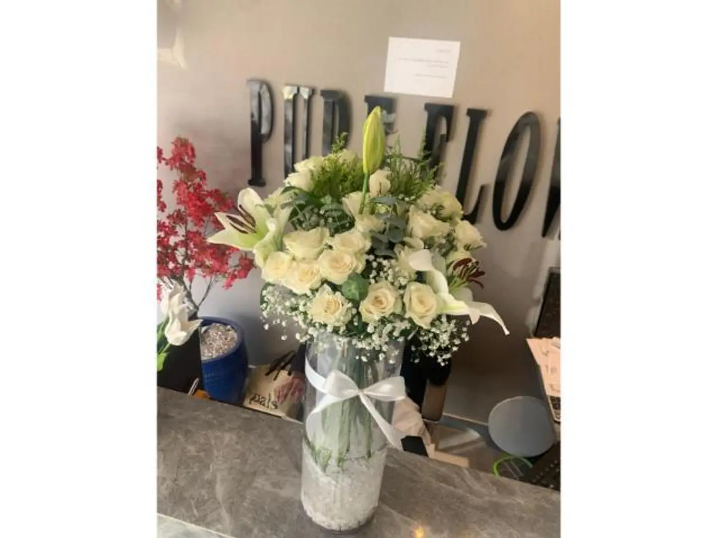 Pure White Mixed Flower Vase