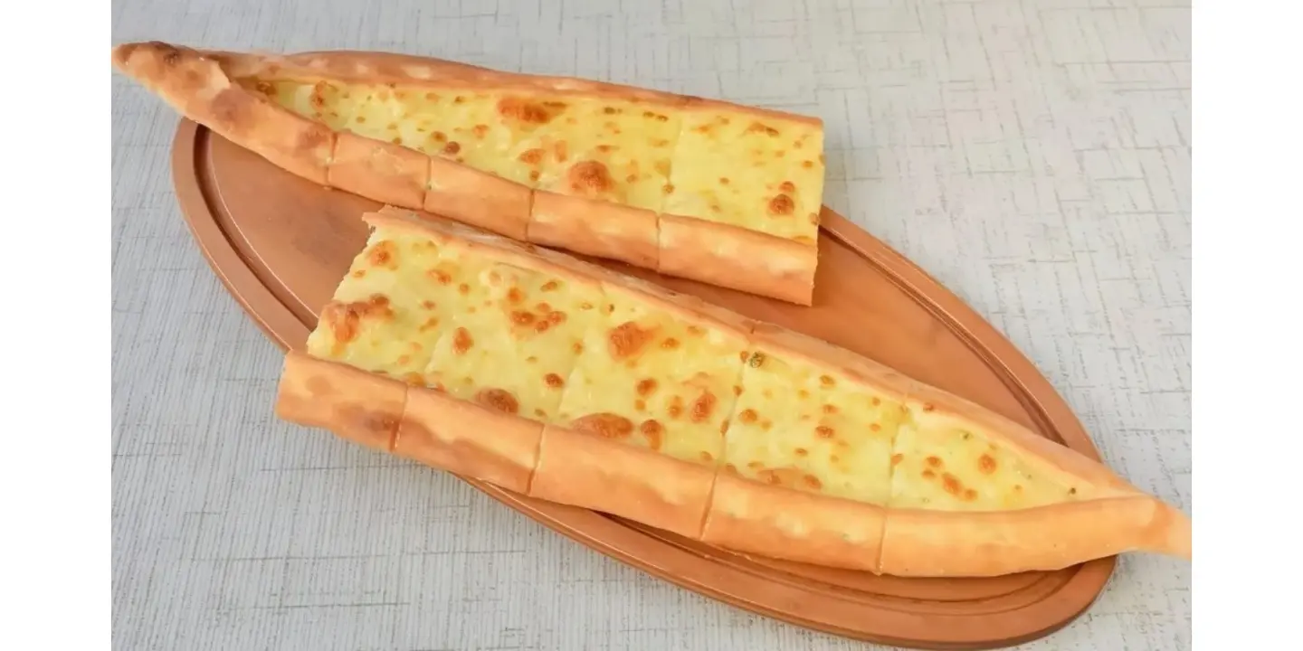 Mozzarella Cheese Pie