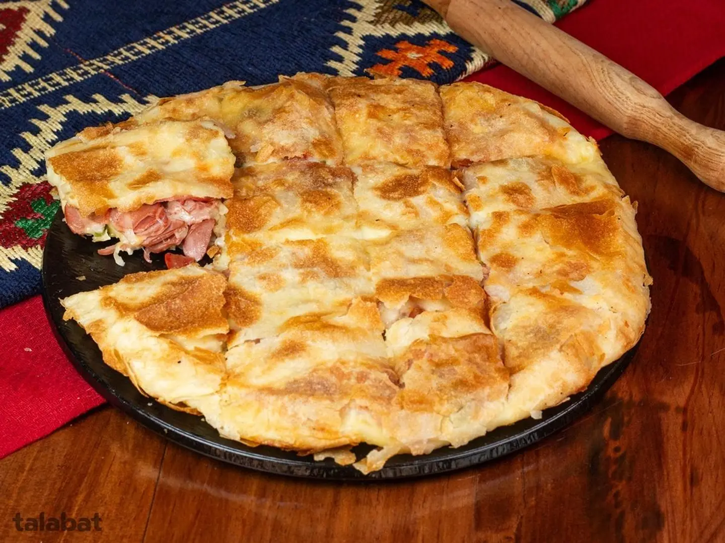 فطير سجق مع جبن كيري