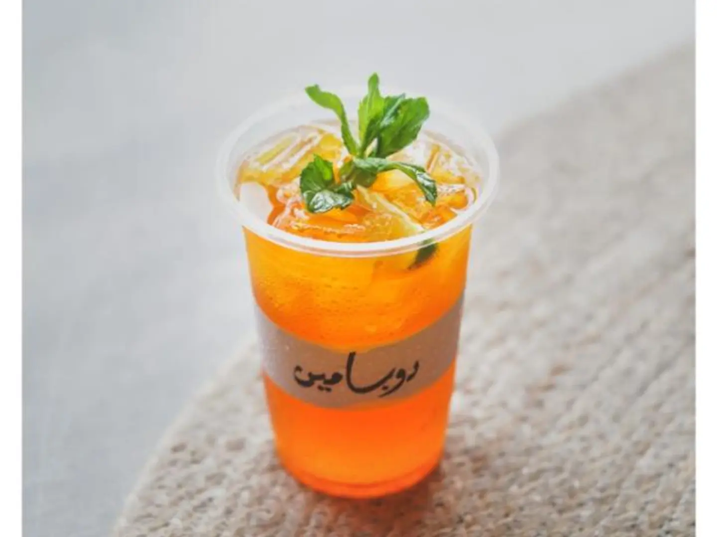 ايسد تي خوخ