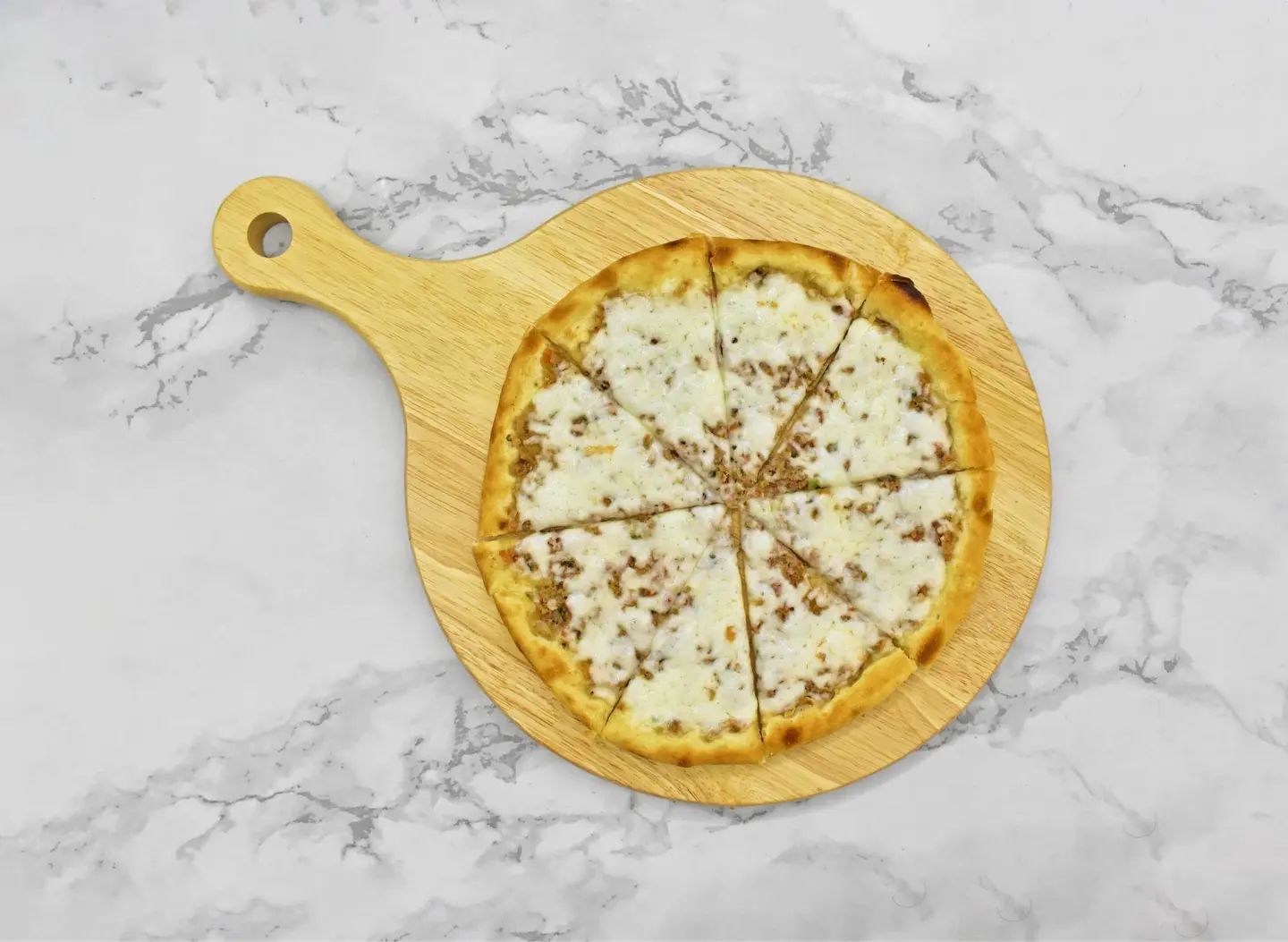 فطيرة لحم بالجبن