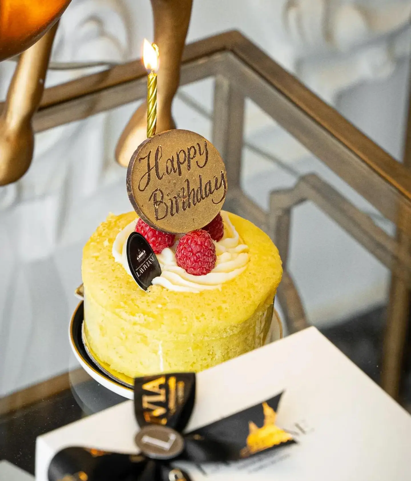 Lemon Cake Small   Birthday Gift