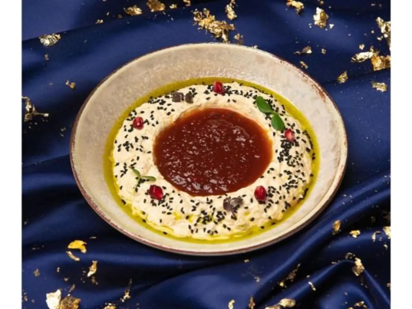 Moutabbal Chili Crown