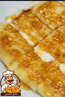 مطبق لبنة بالعسل