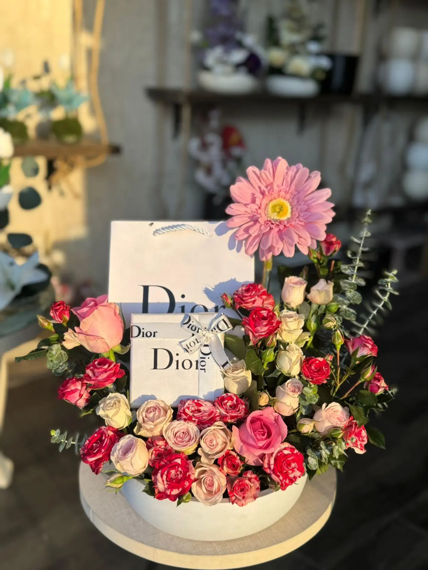 Natural Vase With Dior Brand Necklace