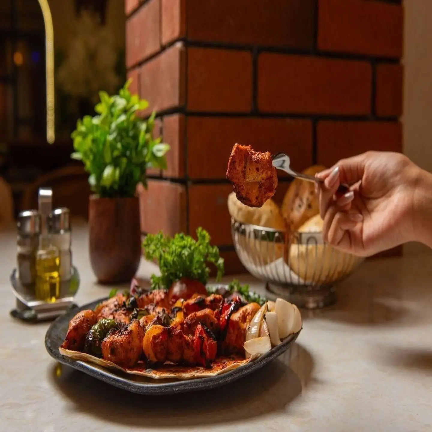 مشكل دجاج 4 سيخ