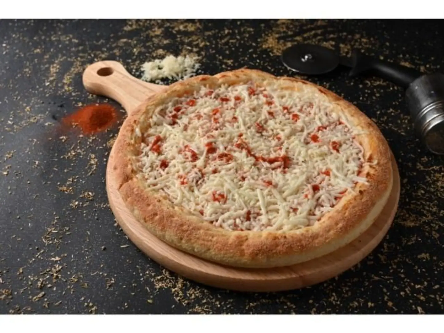 بيتزا كلاسيك تشيز وسط