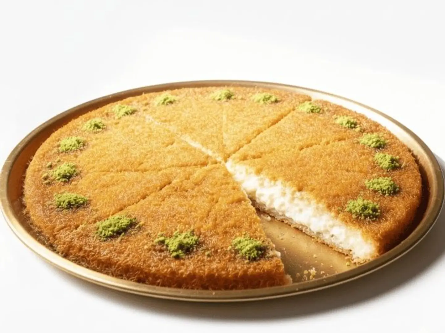 Large Kunafa Nabulsieh With Cream