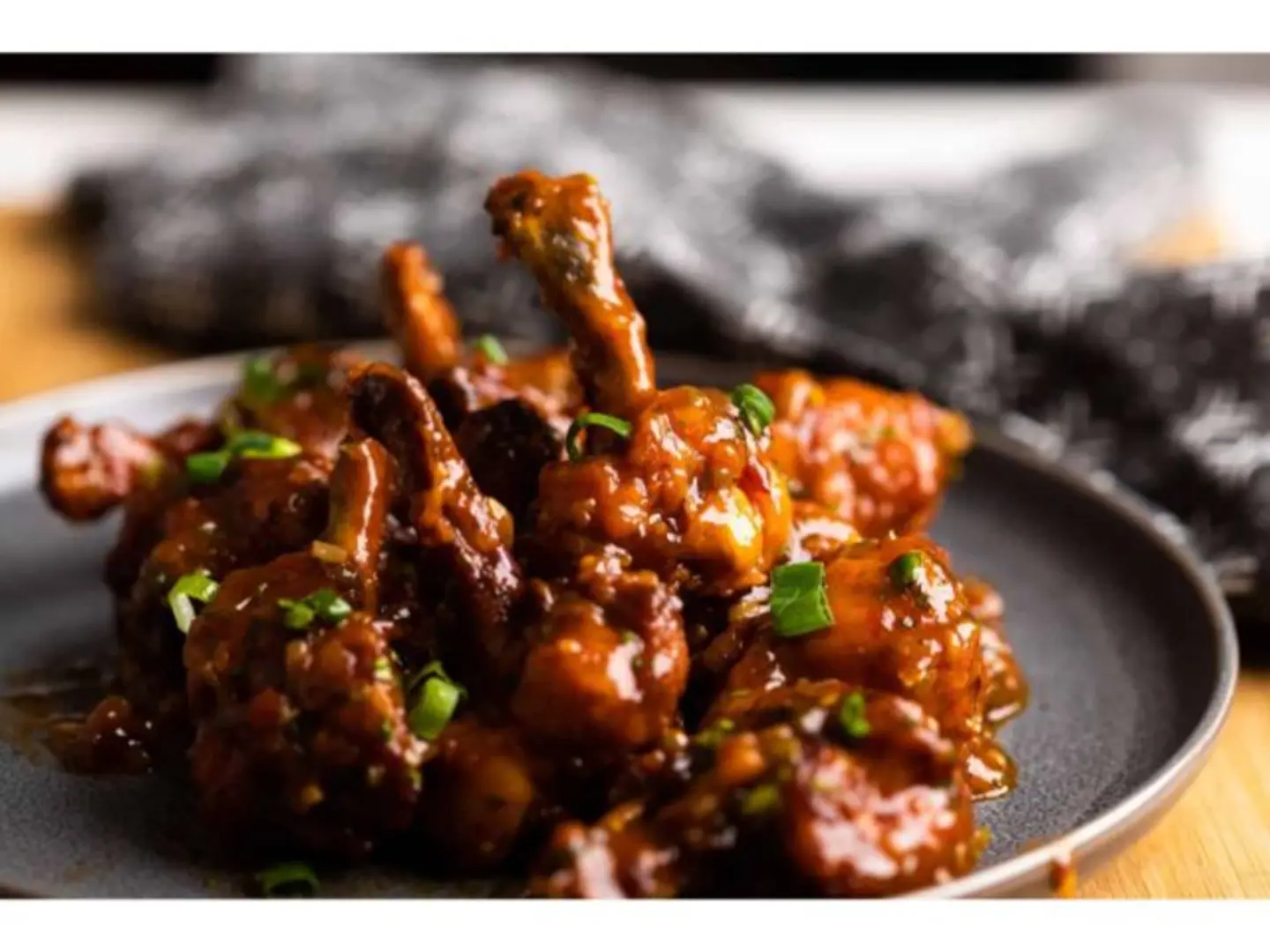 Chicken Lollipop Sausy