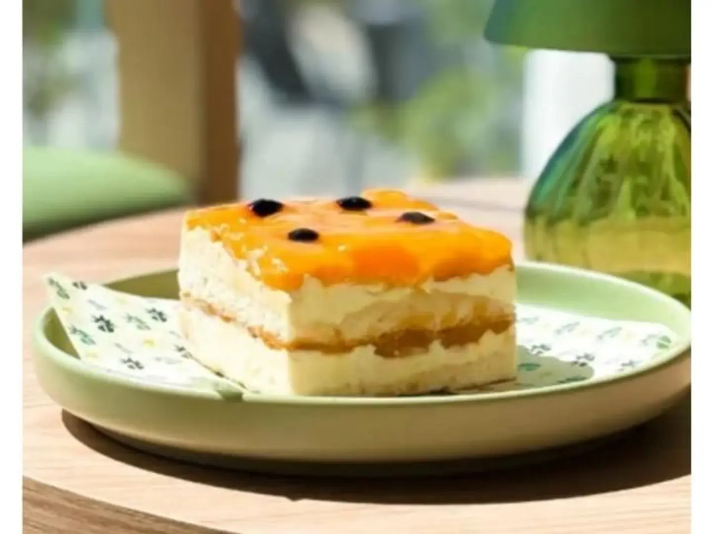 Mango Cake Box