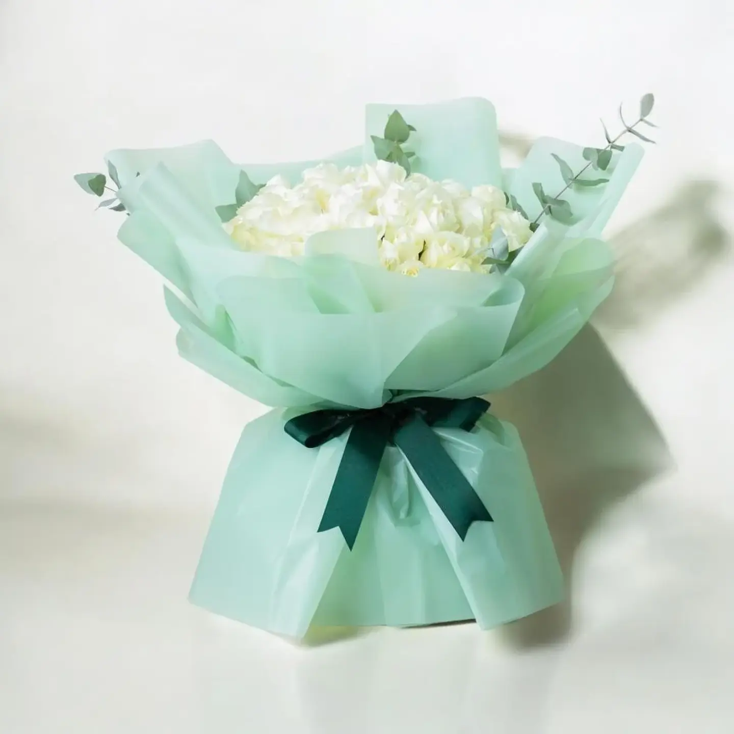 Pearl Gori White Bouquet