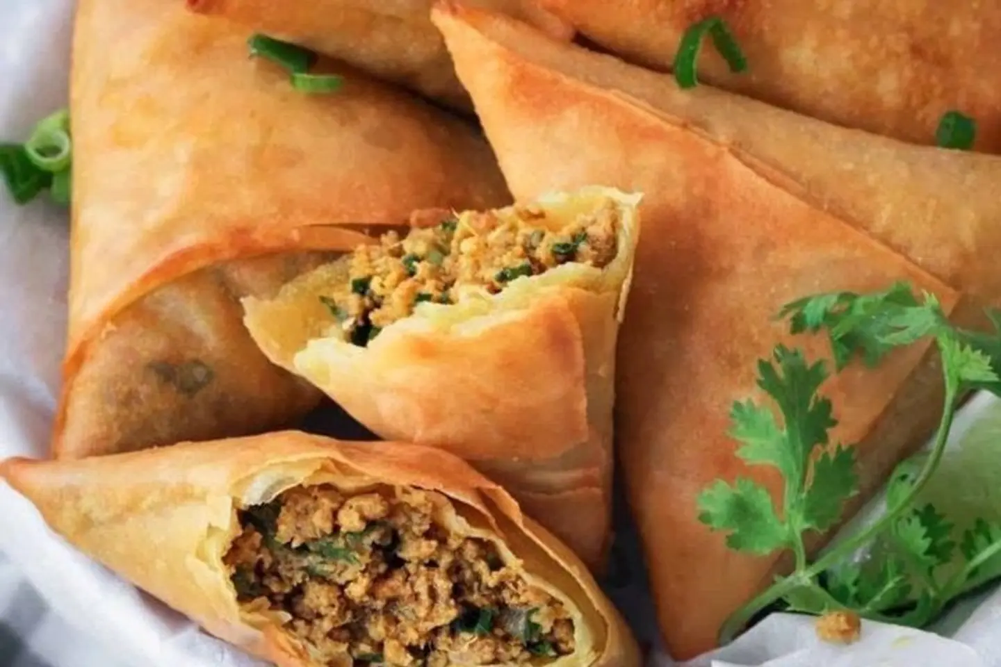 Large Plate Of Chicken Sambosa