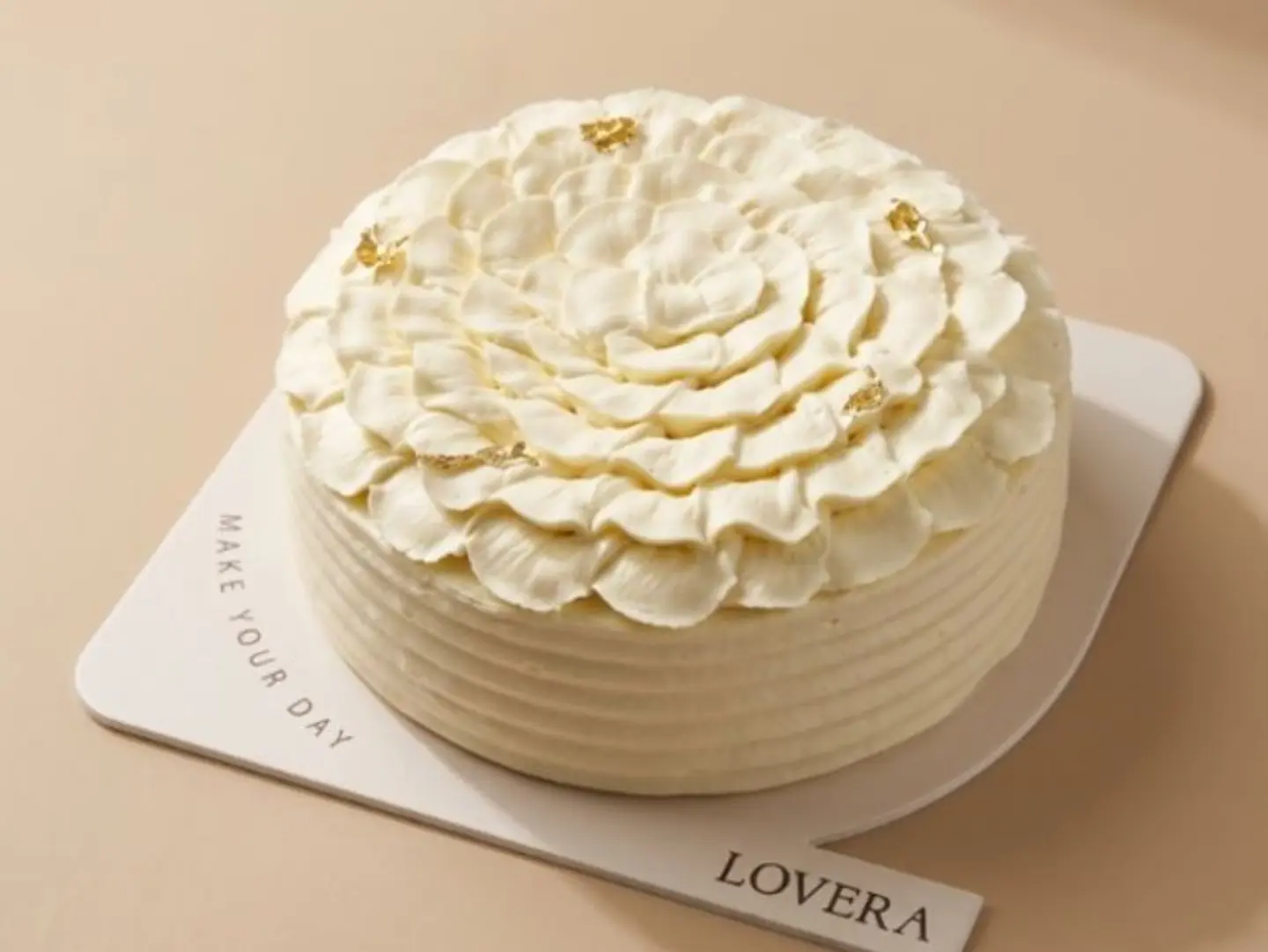 Large Lemon Cake