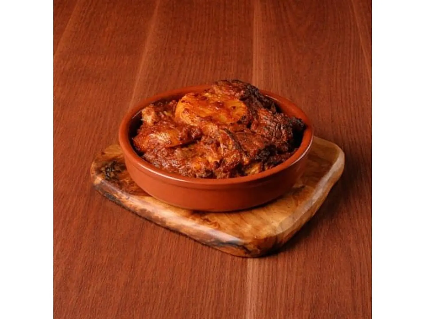 طاجن بطاطس باللحمة البلدي