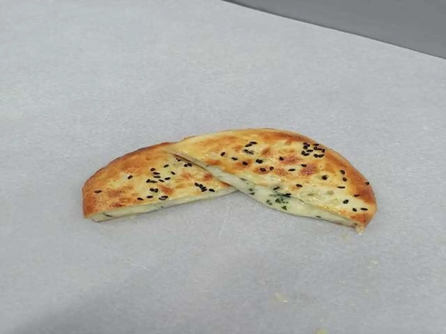 عكاوي بيستو
