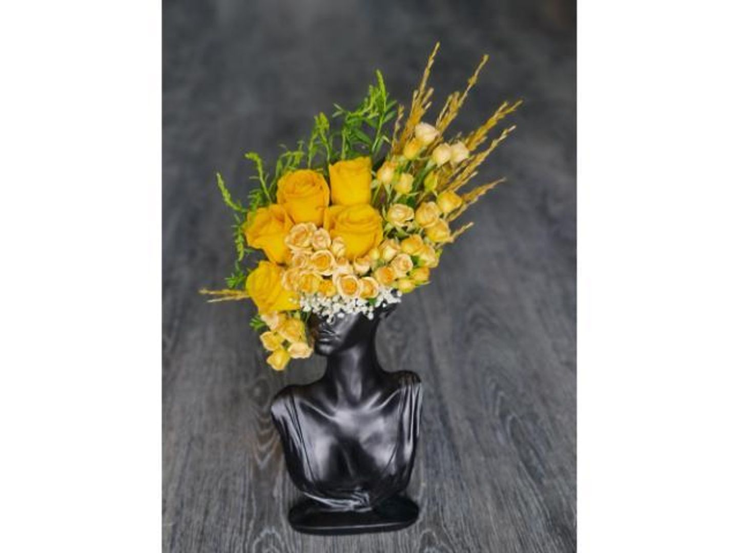 Yellow Mannequin