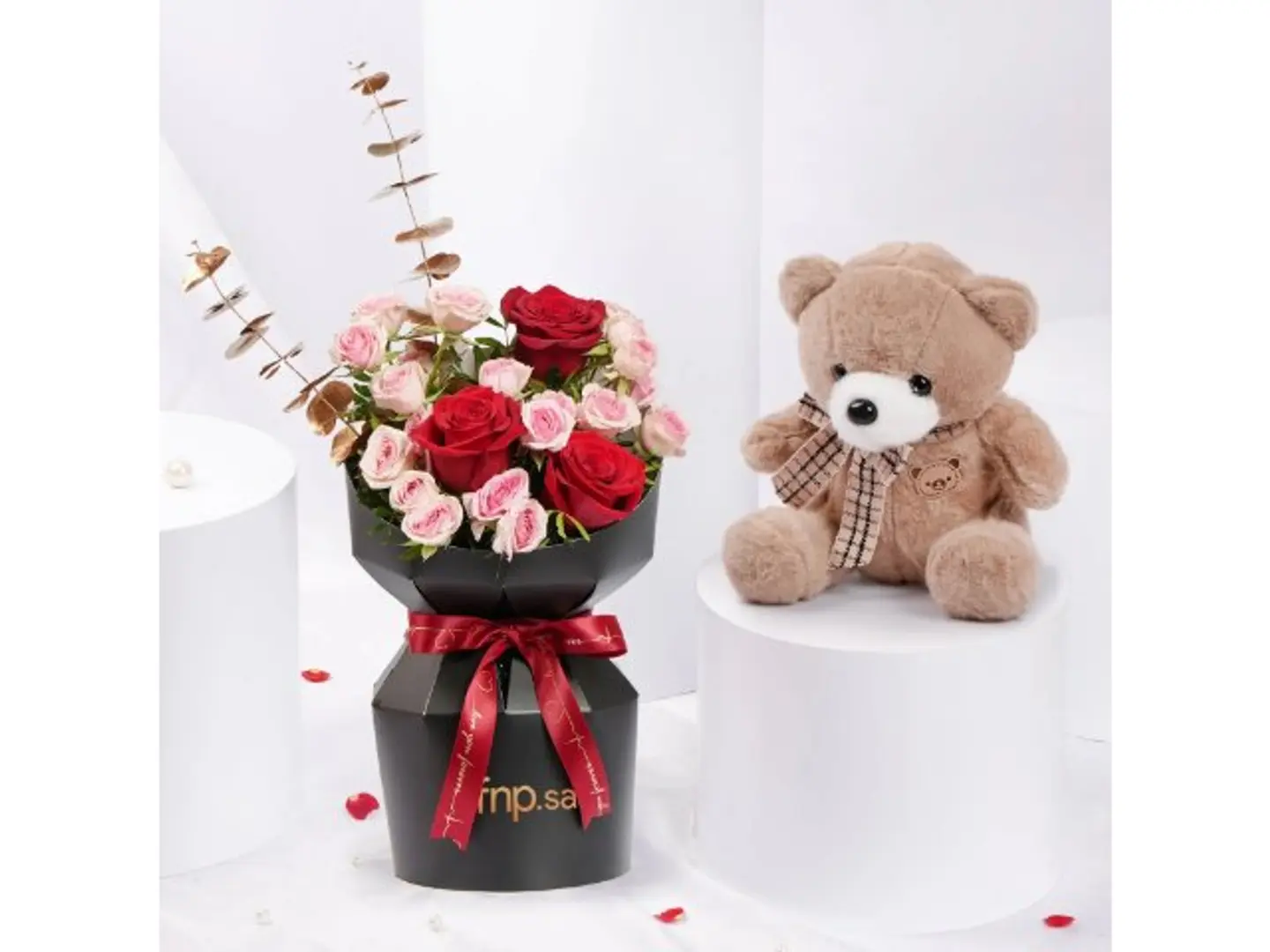 Combo Spray Rose Bouquet N Teddy Bear