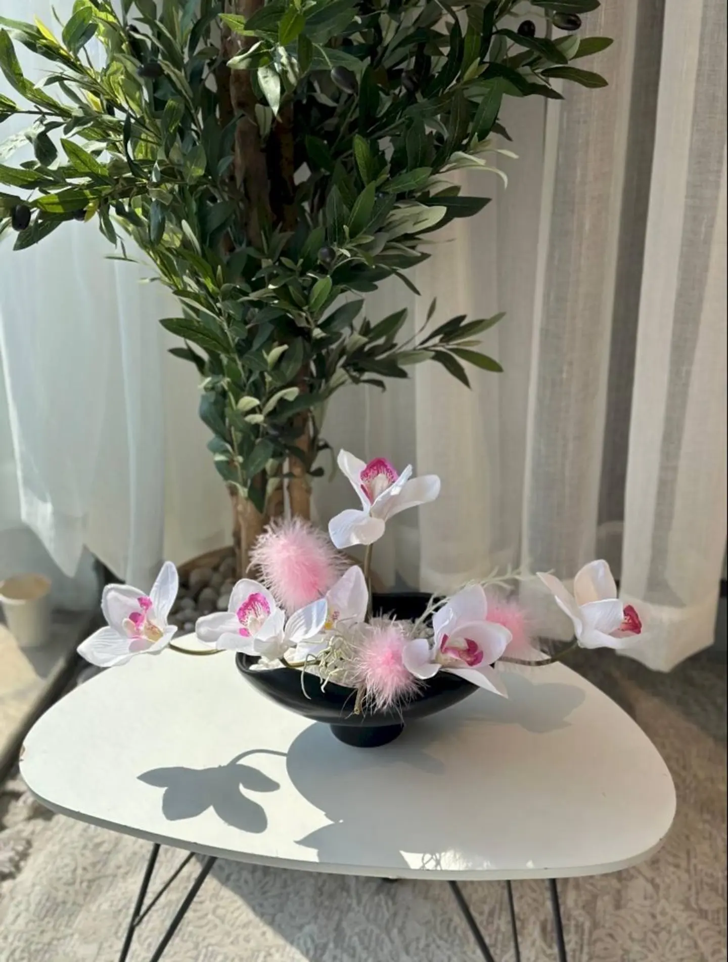 Luxurious Vase With Artificial Flowers