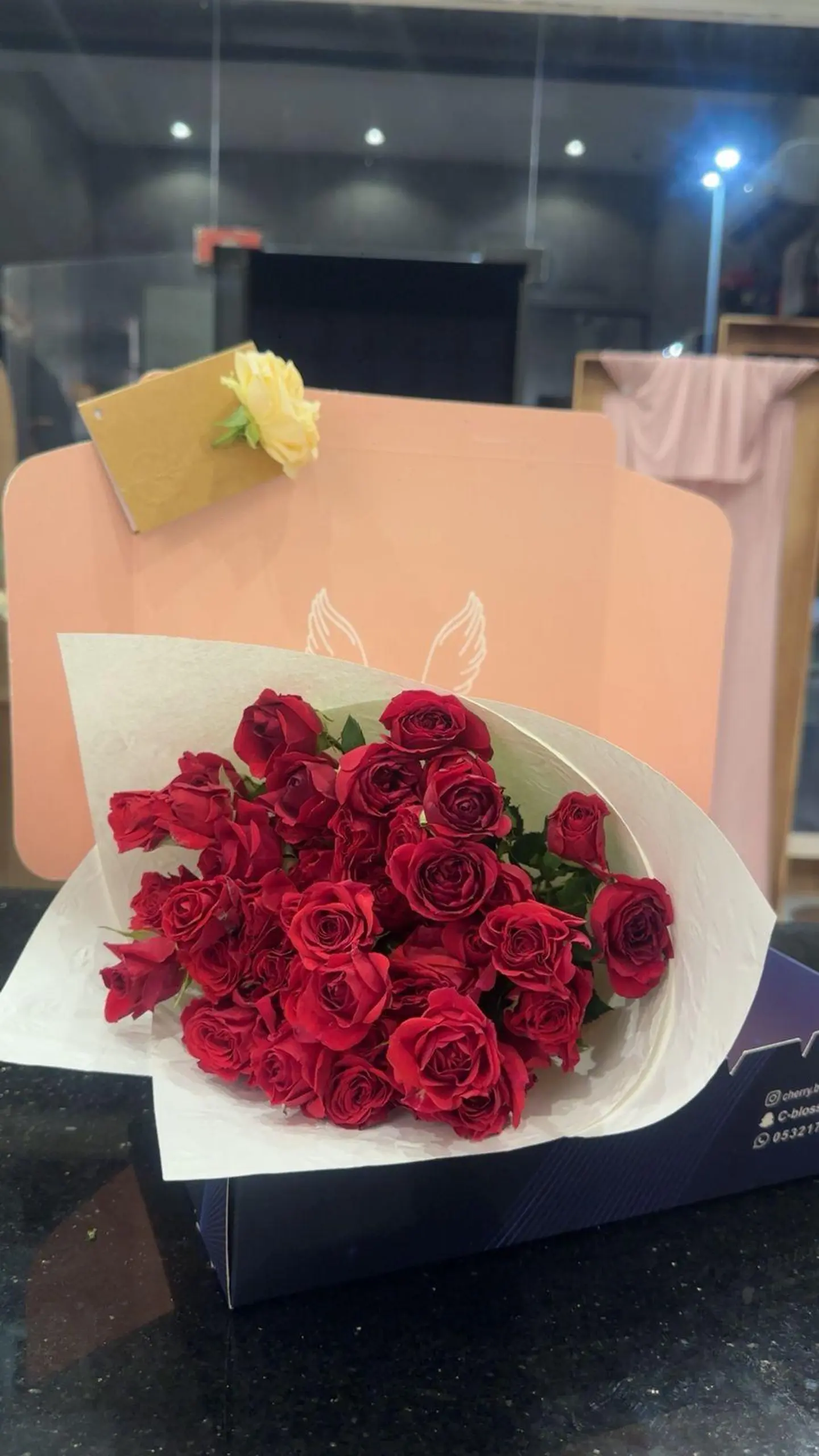 Red Rose Box