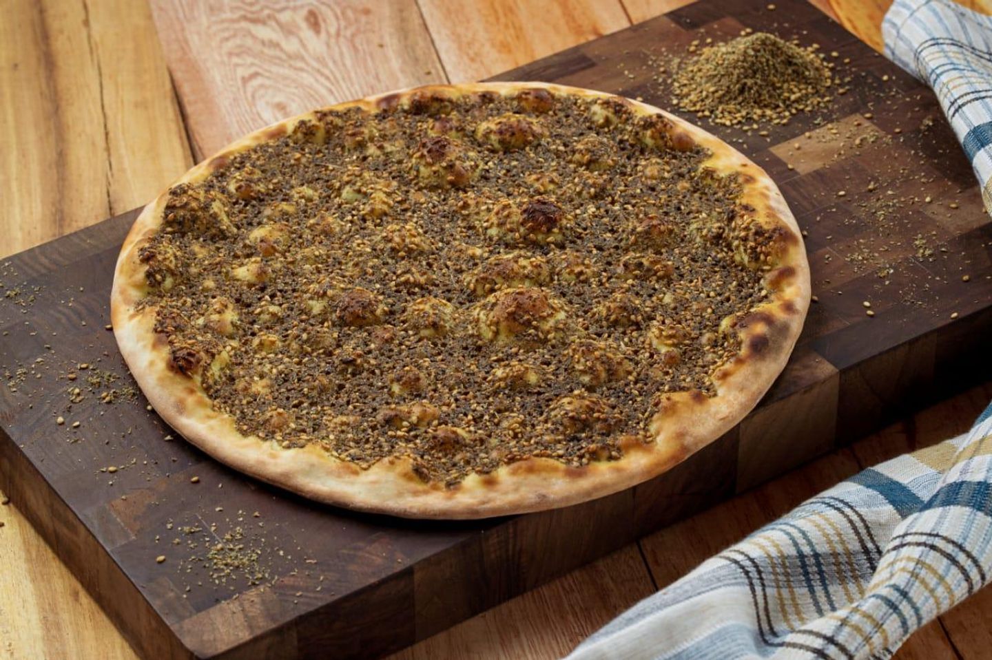 فطيرة منقوش زعتر
