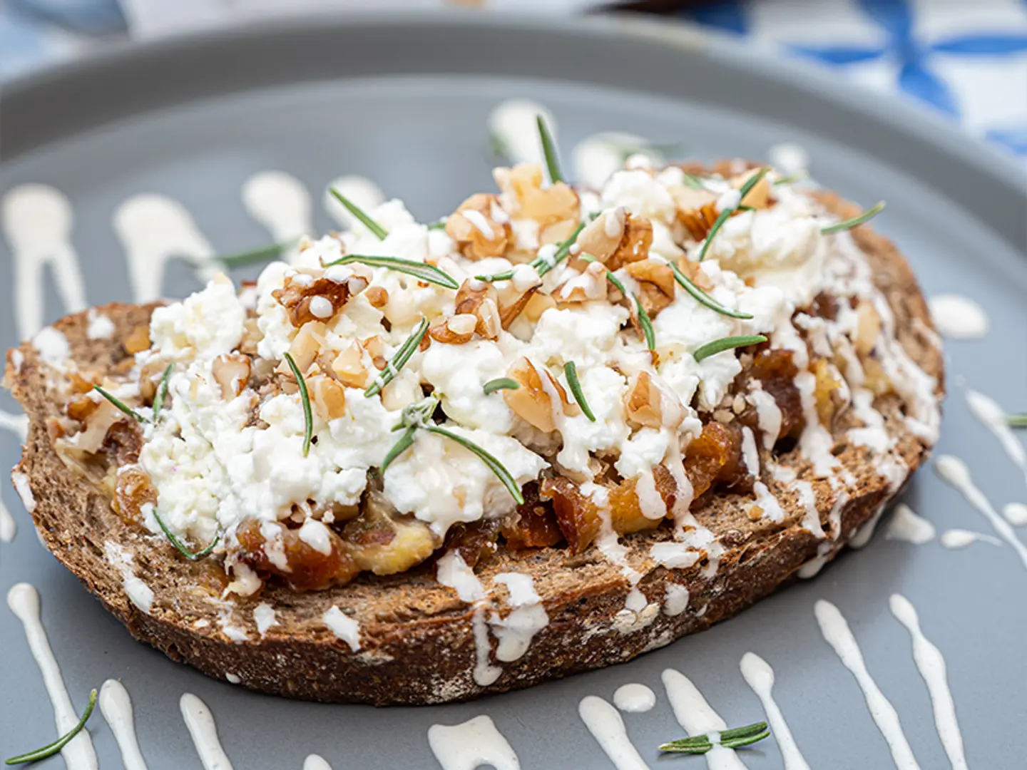 The Enchanted Date Masoob And Goat Cheese Pair