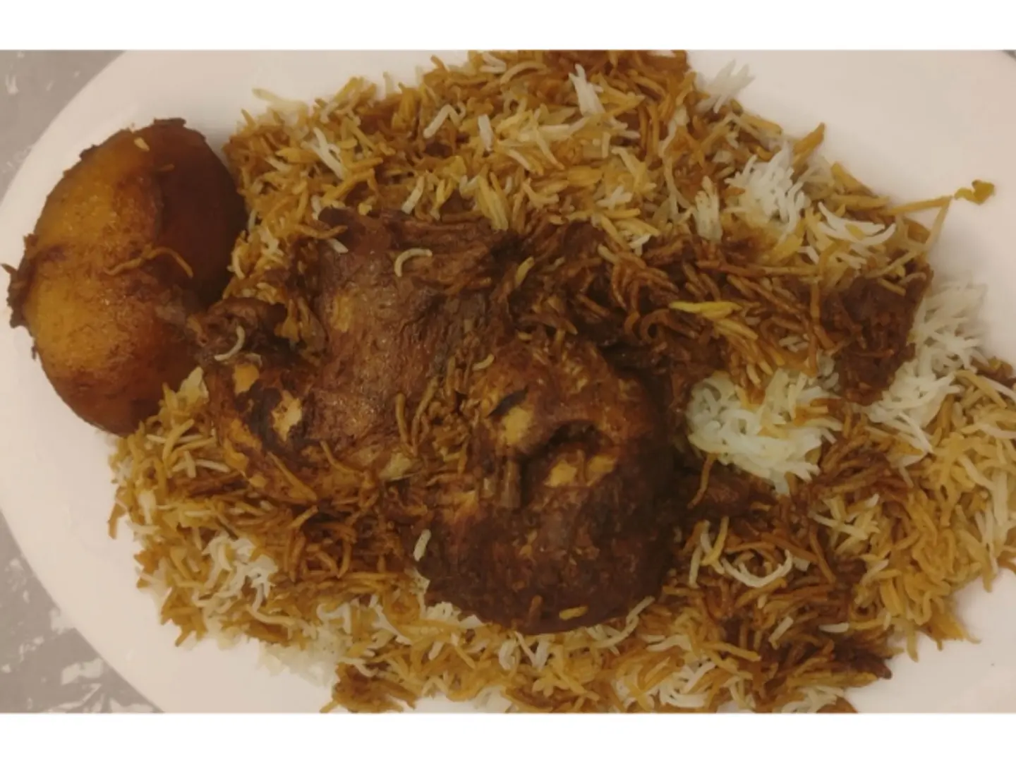 زربيان عدني لحم حري