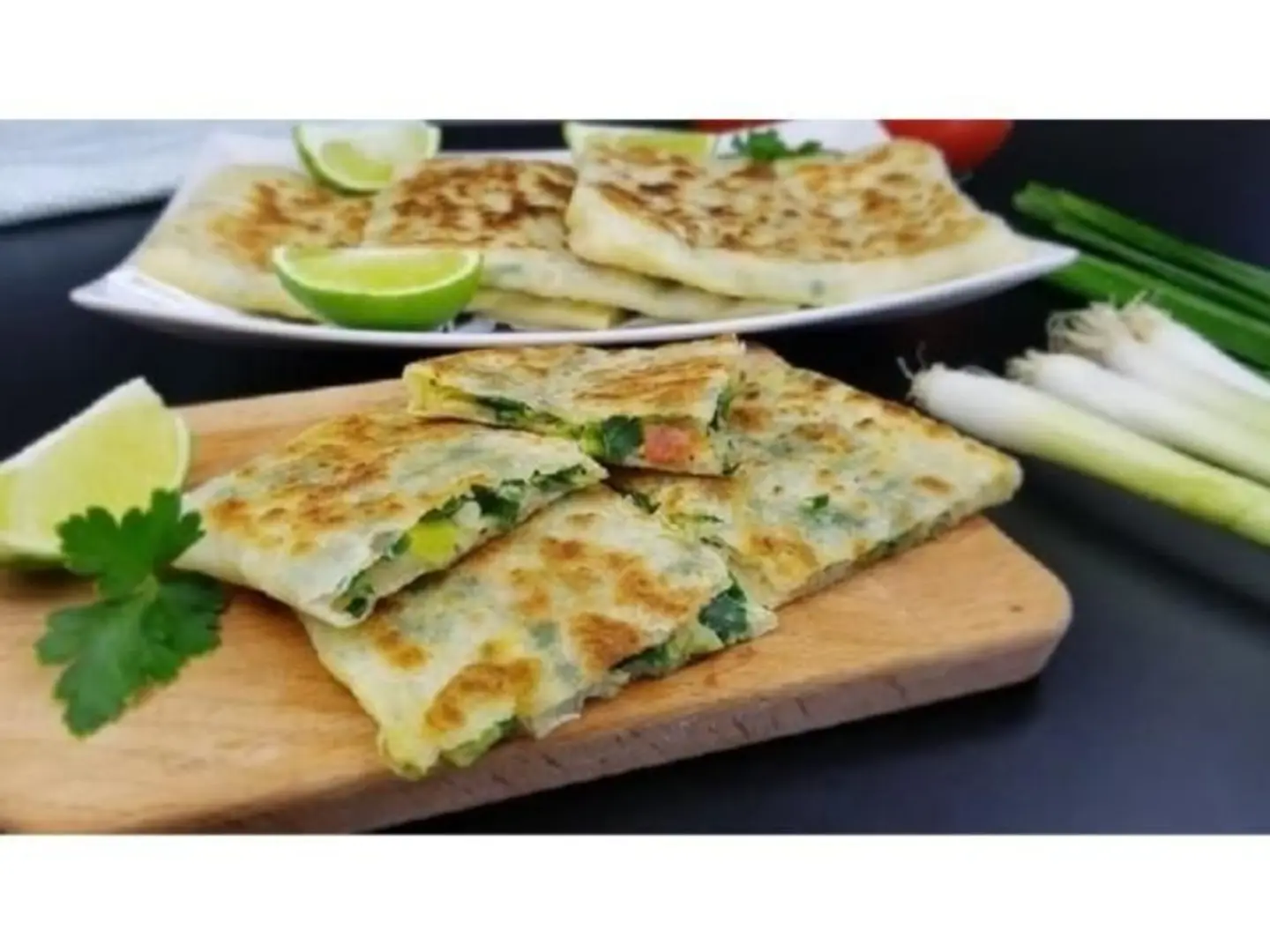 مطبق جبنة بيضاء خضار