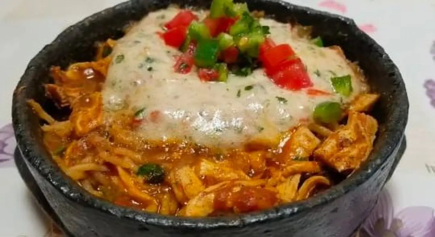 سلتة بالدجاج