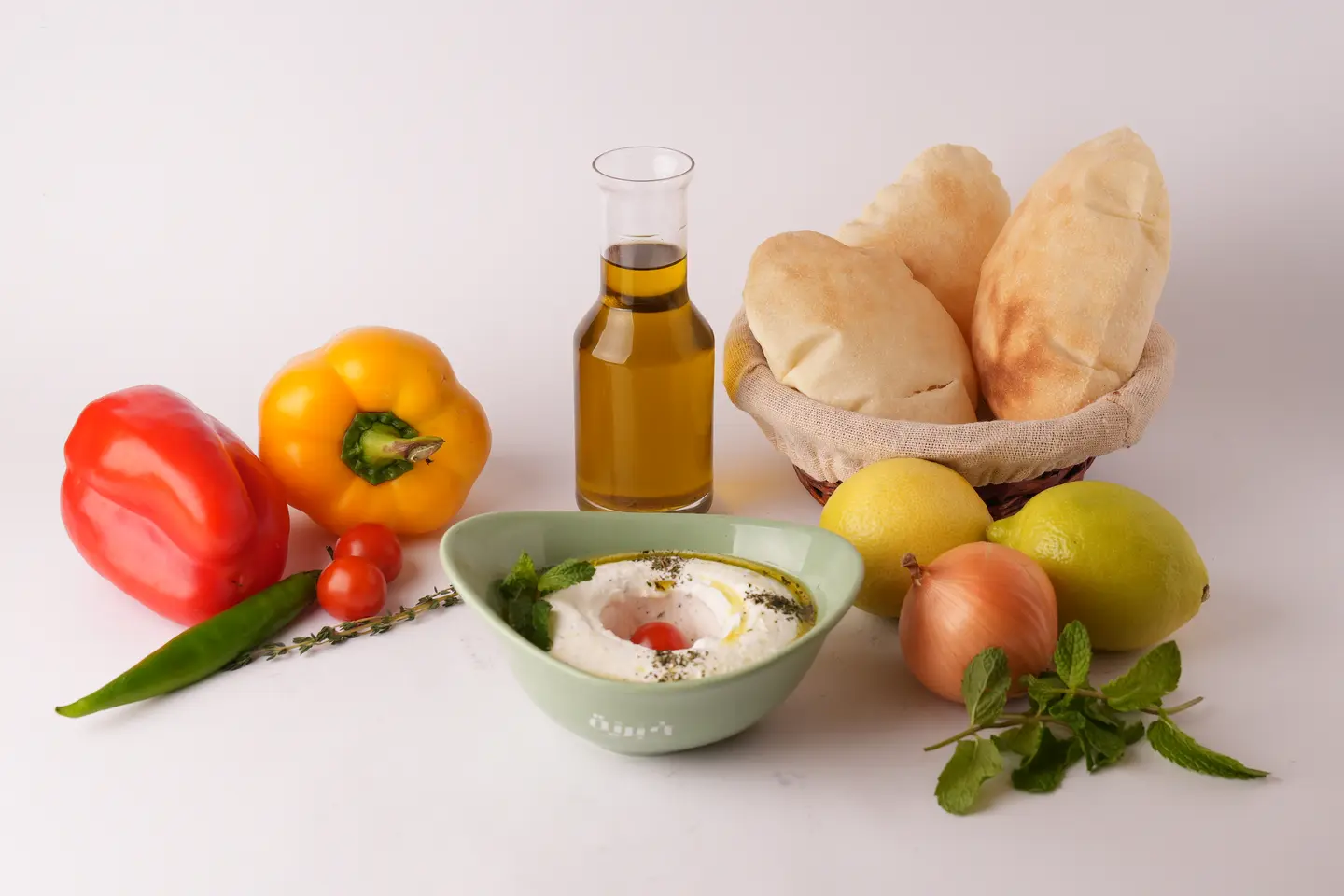 Labneh With Garlic Plate