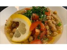 حمص حب بزيت الزيتون