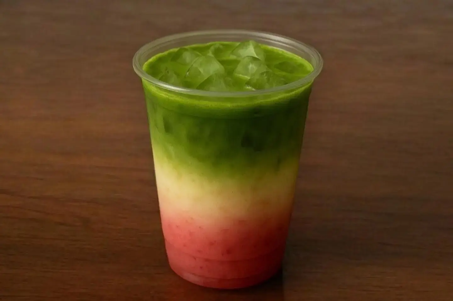 ماتشا فراولة توت أزرق