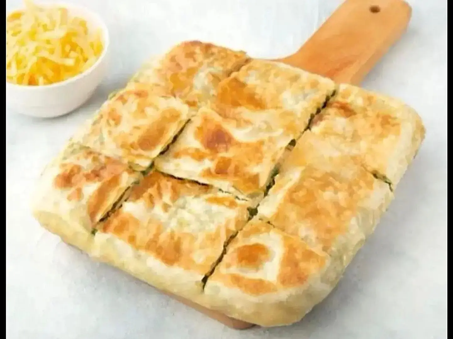 Sweet Cheddar Cheese Muttabaq