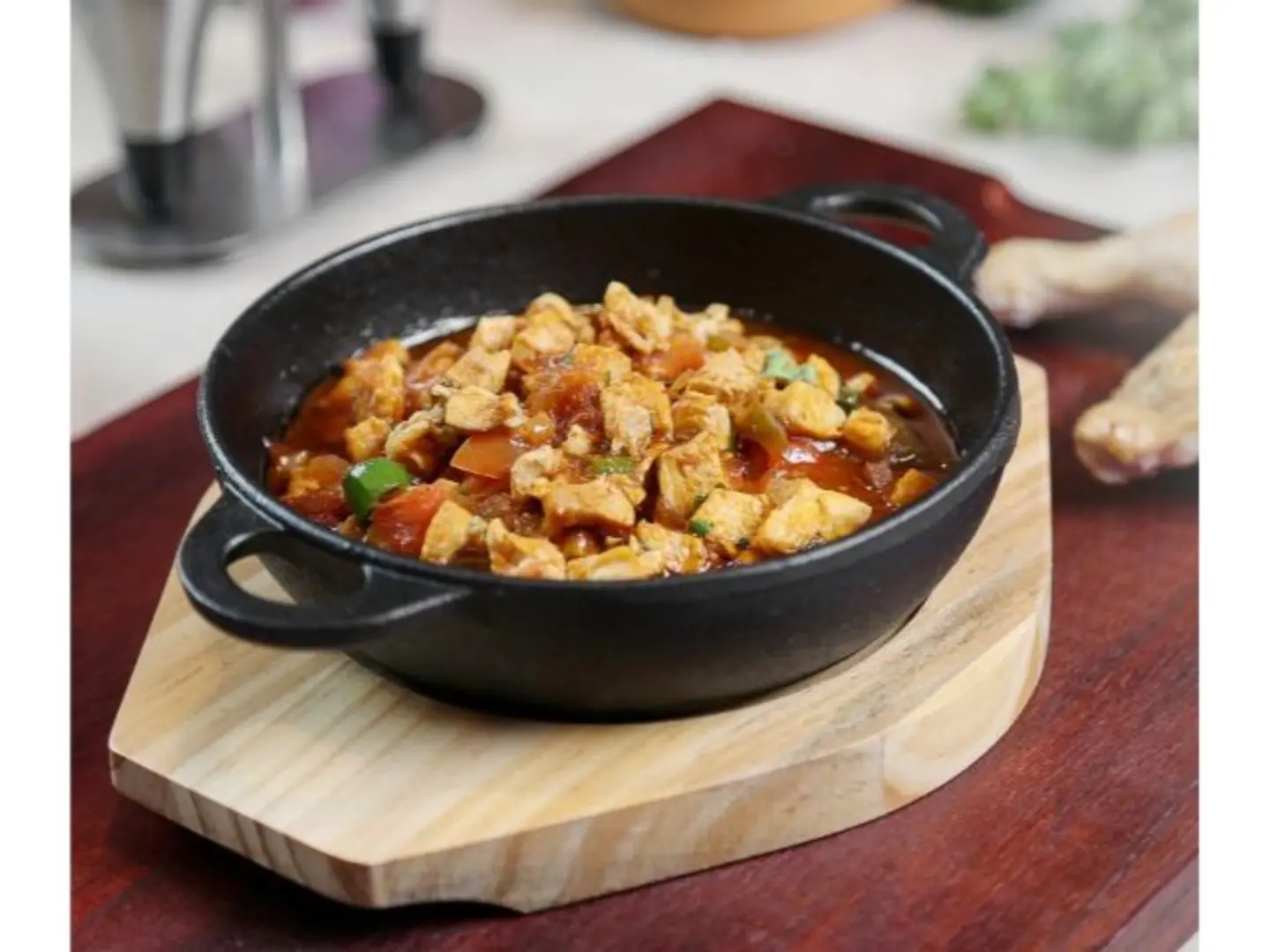 دجاج مقلقل فخار