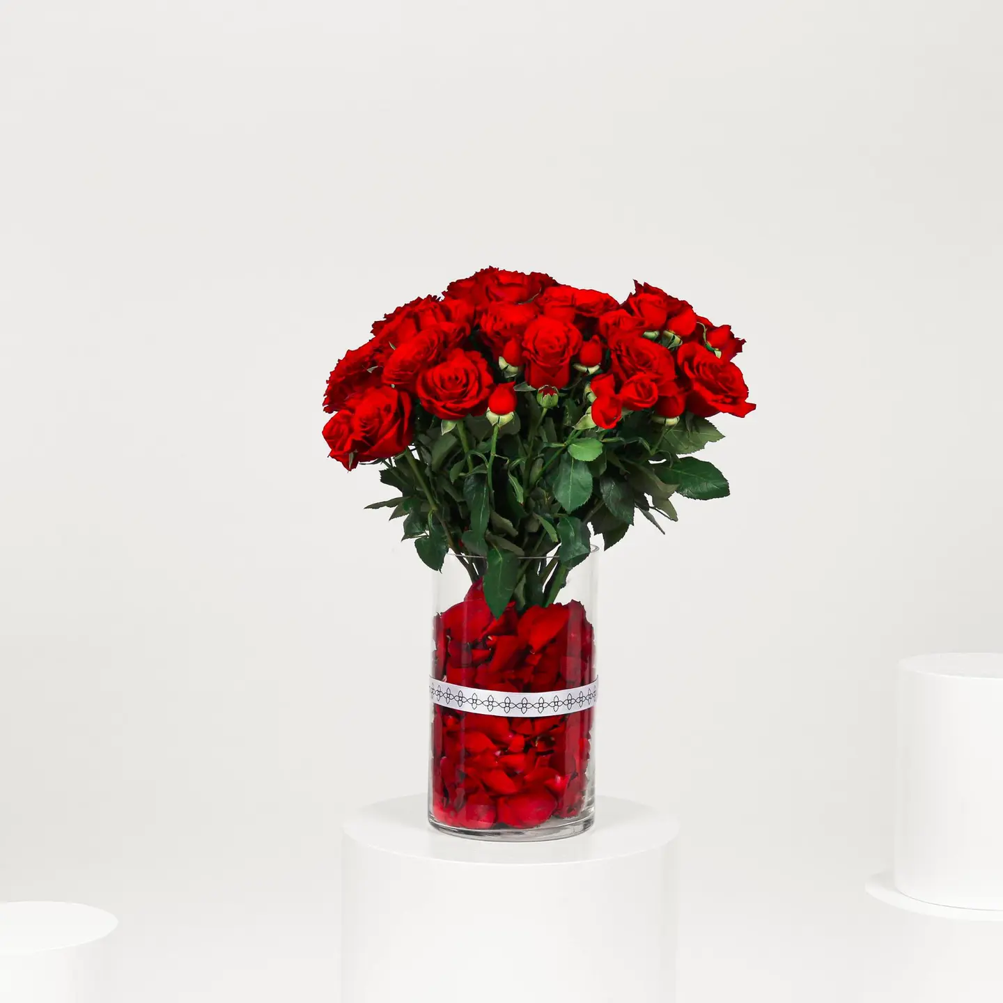 عشق الأحمر